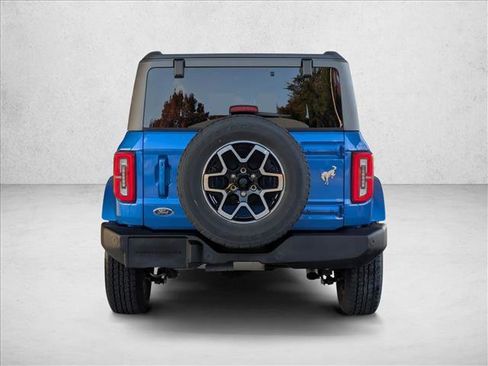 Used 2024 Ford Bronco Outer Banks image 7