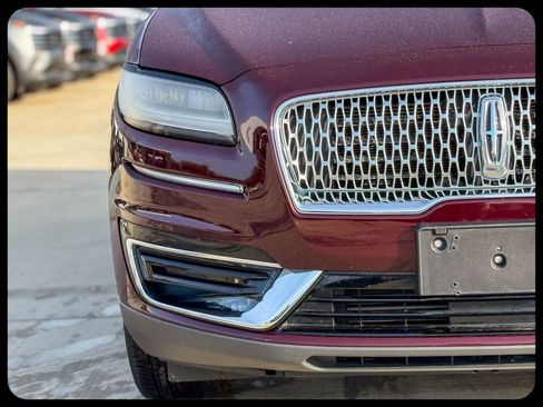 Used 2019 Lincoln Nautilus Reserve image 5