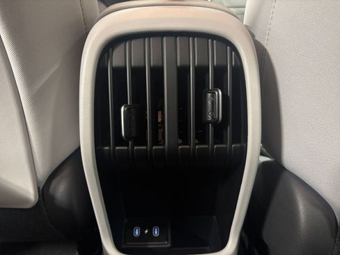 Used 2025 Hyundai Kona SEL image 24