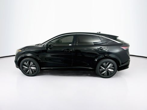 Used 2023 Nissan Ariya FWD image 4