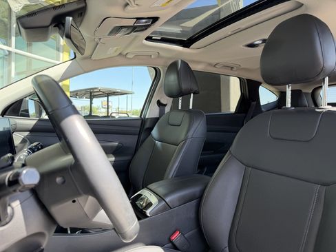 Used 2025 Hyundai Tucson SEL FWD image 30