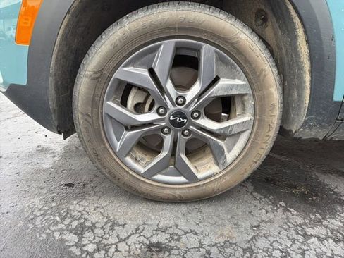 Certified 2024 Kia Seltos S AWD/4WD image 36