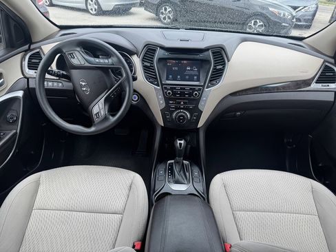 Used 2018 Hyundai Santa Fe Sport w/ 2.4L Value Package 02 image 19