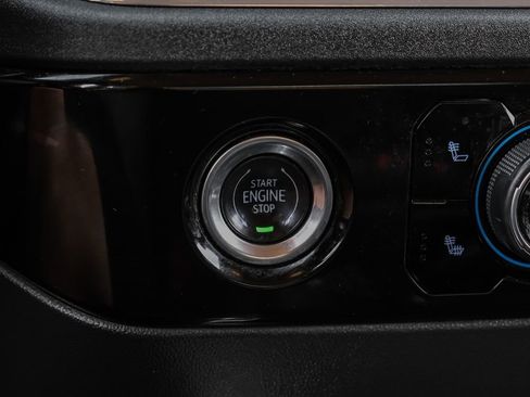 Used 2024 Chevrolet Silverado 1500 RST AWD/4WD image 17