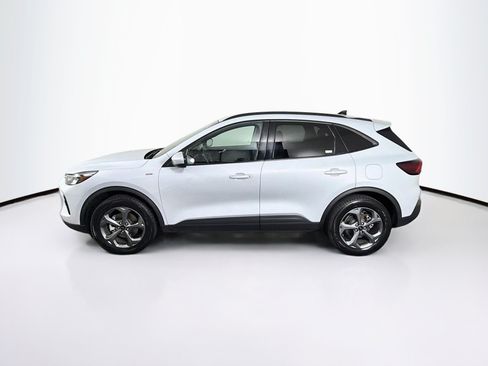 Used 2025 Ford Escape ST-Line Select AWD/4WD image 4