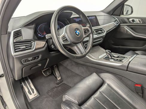 Used 2020 BMW X5 sDrive40i w/ M Sport Package image 4