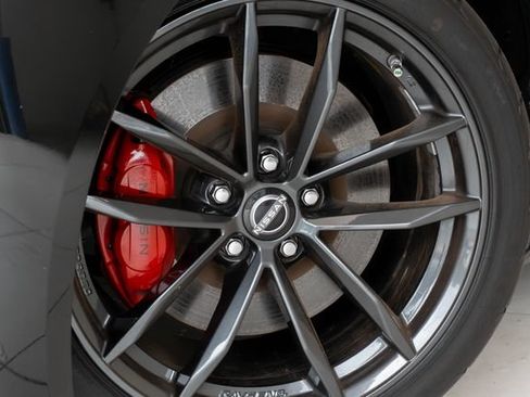 Used 2024 Nissan Z Performance w/ Floor Mat Package RWD image 2