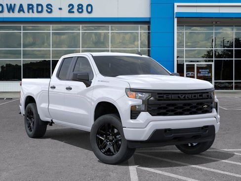 New 2026 Chevrolet Silverado 1500 Custom RWD image 7