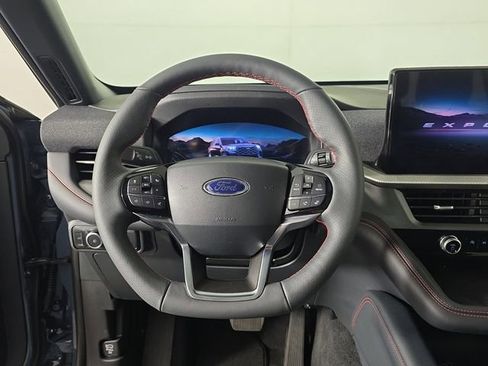 Used 2026 Ford Explorer ST-Line w/ ST-Line Street Pack image 10