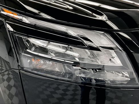 New 2025 Nissan Pathfinder Platinum w/ Lighting Package (N93) image 41