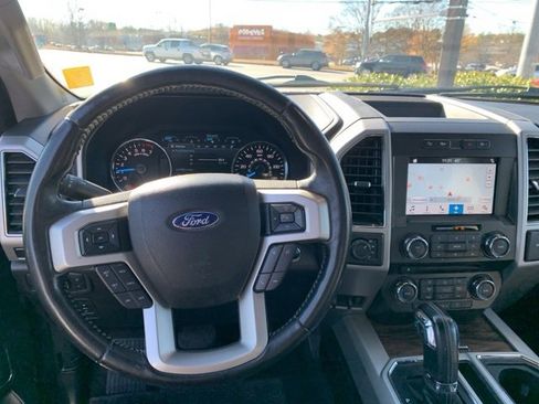 Certified 2018 Ford F150 Lariat image 10