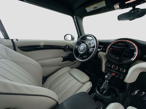 Used 2018 MINI Cooper Convertible image 24