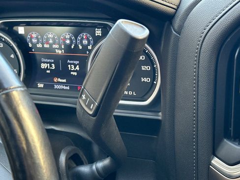 Used 2022 Chevrolet Silverado 3500 High Country image 25