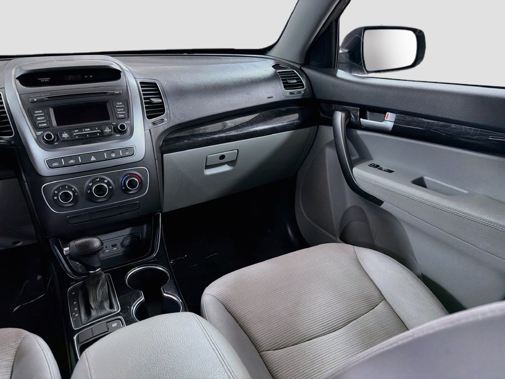 Used 2015 Kia Sorento LX FWD image 22