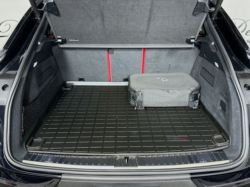 Used 2022 Porsche Cayenne E-Hybrid Coupe image 26