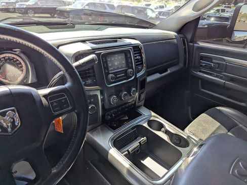 Used 2018 RAM 2500 Big Horn w/ Sport Appearance Group AWD/4WD image 21