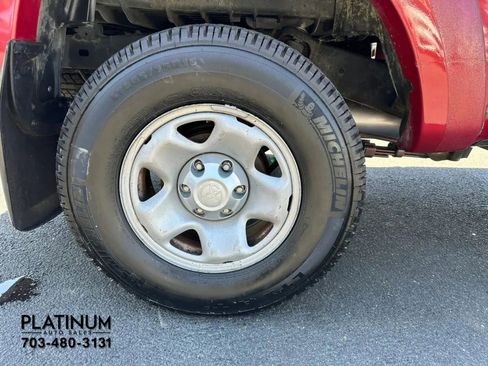 Used 2006 Toyota Tacoma PreRunner RWD image 19