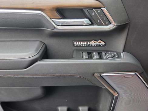 New 2026 Chevrolet Silverado 1500 High Country w/ Midnight Edition AWD/4WD image 13