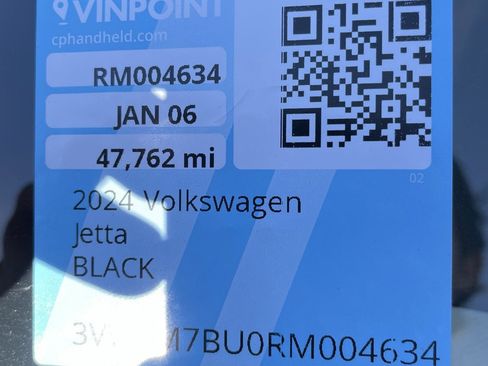 Used 2024 Volkswagen Jetta SE image 27