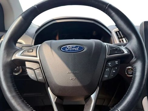 Used 2023 Ford Edge SEL w/ Convenience Package AWD/4WD image 15