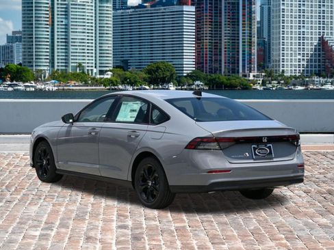 New 2025 Honda Accord SE image 7