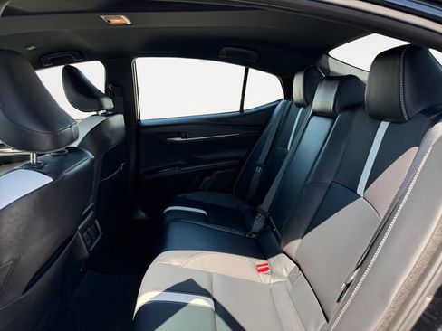 Certified 2025 Toyota Camry SE FWD image 11