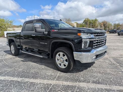 Used 2023 Chevrolet Silverado 2500 LTZ w/ LTZ Convenience Package image 2