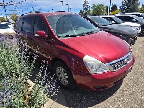 Used 2012 Kia Sedona LX w/ PWR Pkg FWD image 10