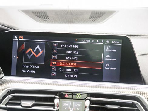 Used 2022 BMW X5 sDrive40i w/ M Sport Package RWD image 15