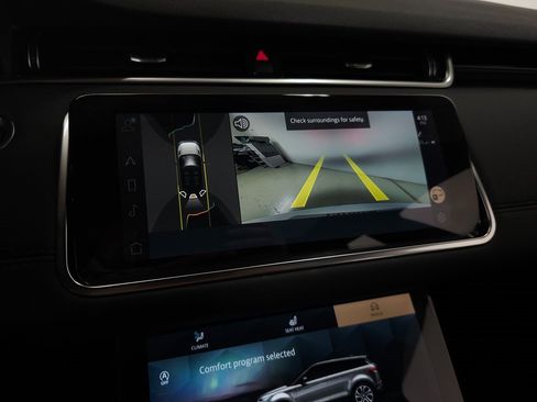 Used 2023 Land Rover Range Rover Evoque SE image 30