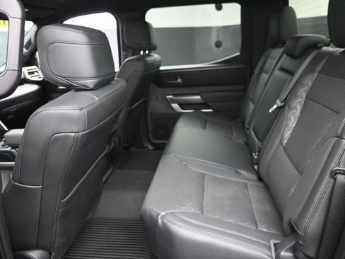 Used 2025 Toyota Tundra SR5 w/ SR5 Premium Package AWD/4WD image 11