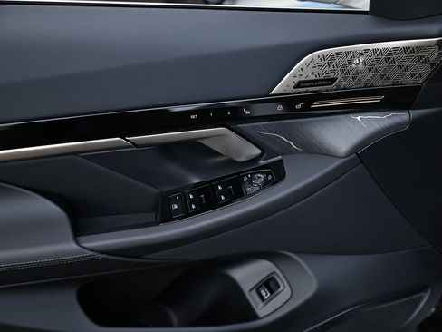 New 2026 BMW 530i w/ Premium Package image 15