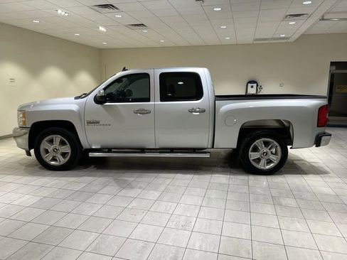 Used 2012 Chevrolet Silverado 1500 LT image 2