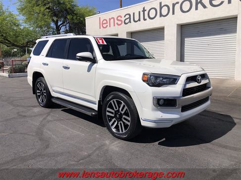 Used 2017 Toyota 4Runner Limited AWD/4WD image 2