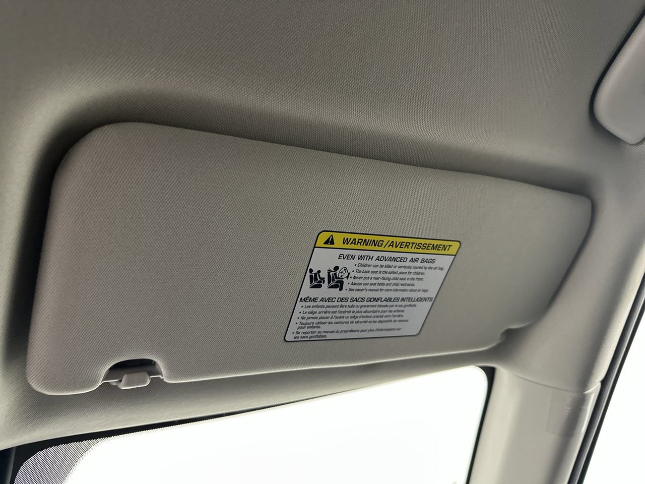 Certified 2026 Kia Carnival FWD image 11
