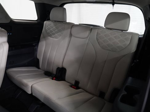 Used 2022 Hyundai Palisade Limited AWD/4WD image 7