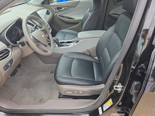 Used 2025 Chevrolet Malibu LT FWD image 18