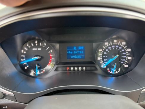 Used 2014 Ford Fusion S FWD image 9