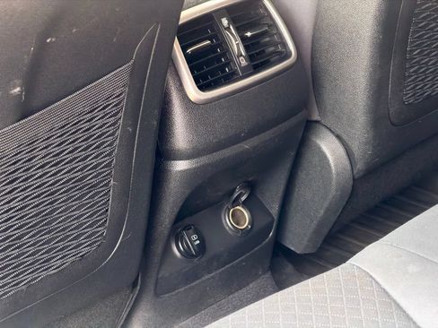 Used 2017 Kia Sorento AWD image 26