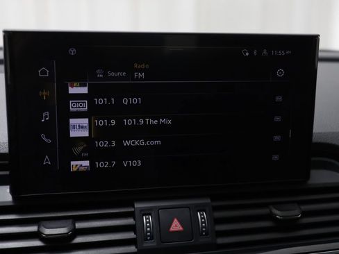 Used 2023 Audi Q5 2.0T Premium Plus w/ Premium Plus Package AWD/4WD image 8