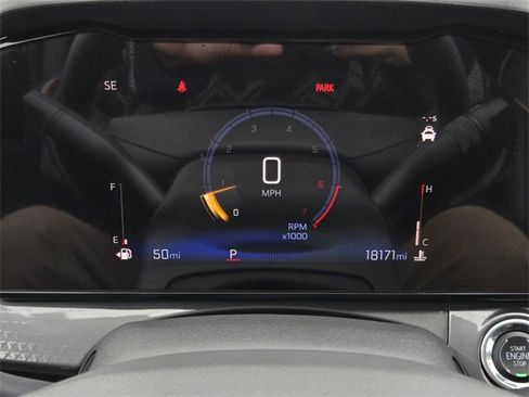 Used 2025 Chevrolet Trax ACTIV w/ Sunroof Package image 26