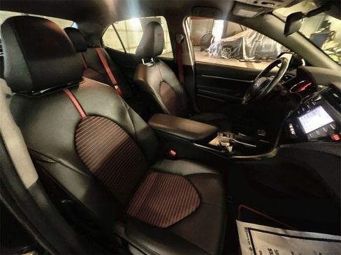 Used 2020 Toyota Camry TRD image 7