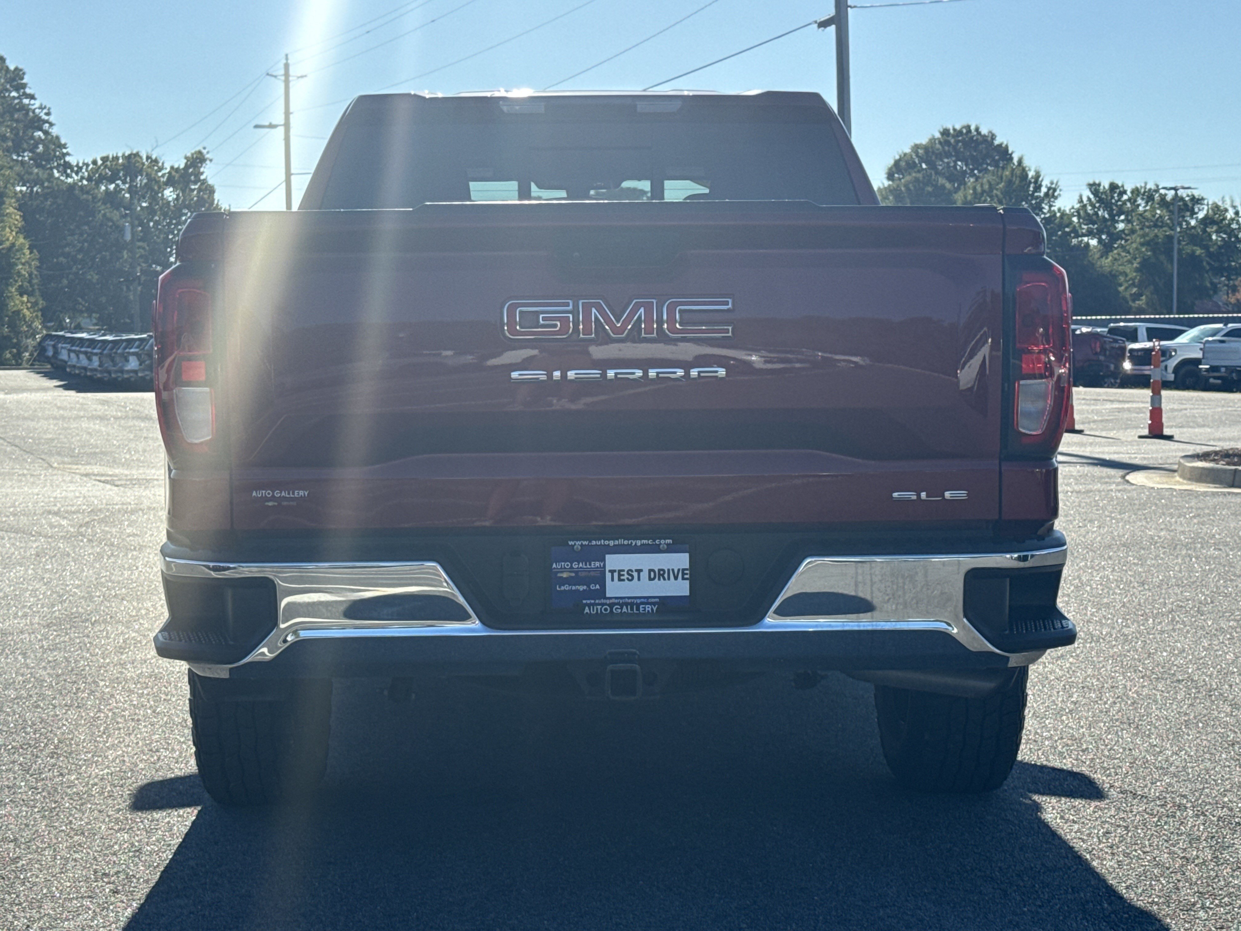 Certified 2020 GMC Sierra 1500 SLE w/ SLE Value Package RWD image 7