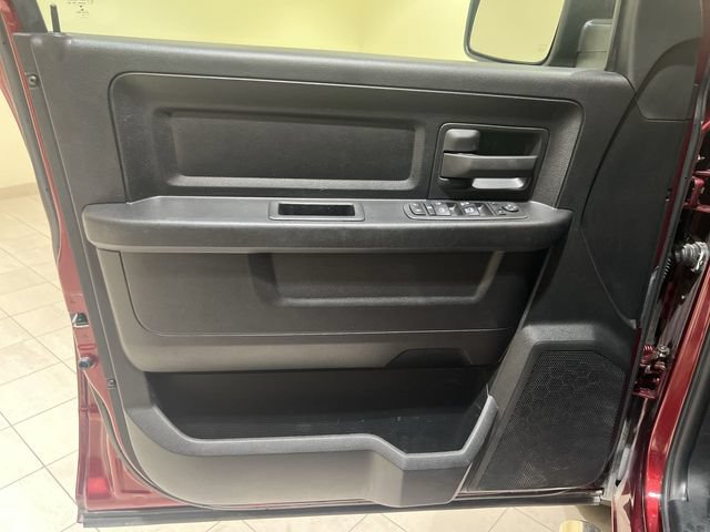 Used 2021 RAM 1500 Tradesman w/ Chrome Plus Package RWD image 18