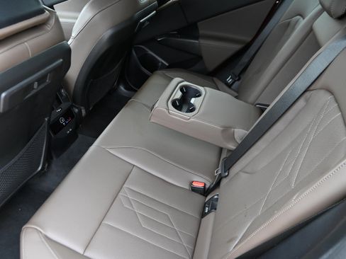 Certified 2025 BMW X3 xDrive30i image 11