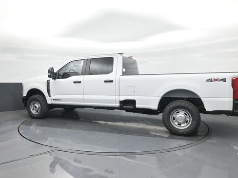 New 2025 Ford F250 XL w/ XL Off-Road Package image 28