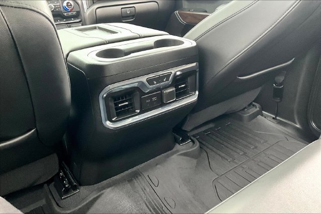 Used 2020 GMC Sierra 1500 SLT w/ SLT Premium Plus Package AWD/4WD image 11