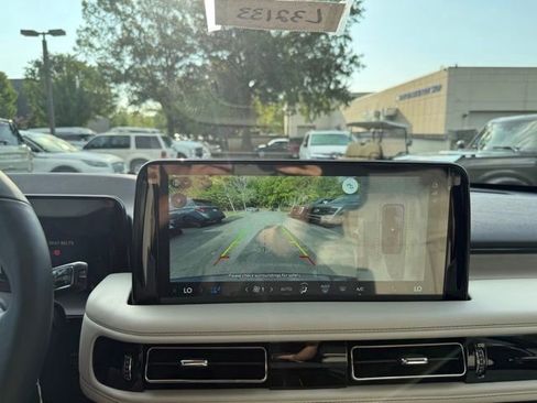 New 2025 Lincoln Aviator Reserve w/ Equipment Group 201A image 10