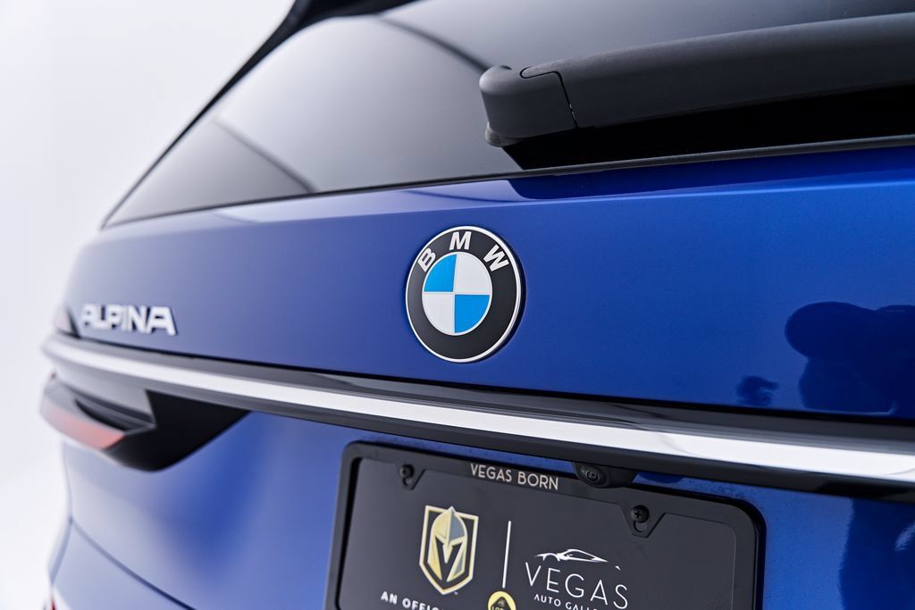 Used 2025 BMW ALPINA XB7 AWD/4WD image 24