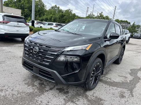 New 2026 Nissan Rogue Dark Armor AWD/4WD image 3